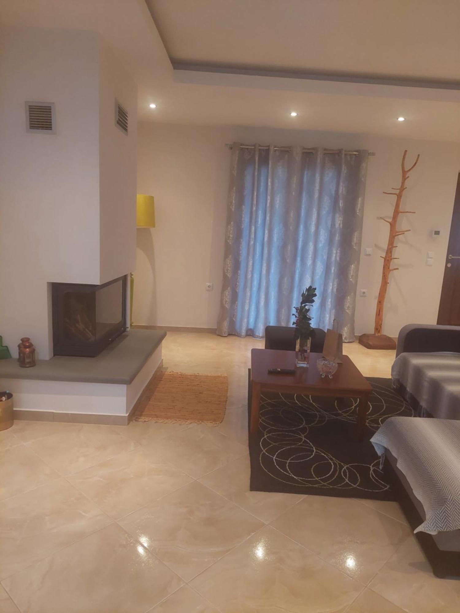Αρτέμιδα Plus Karpenisi Apartment Экстерьер фото